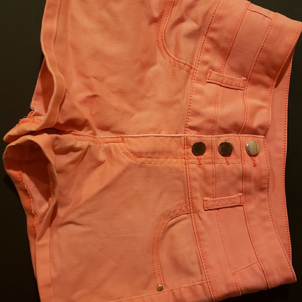 High wasted coral shorts